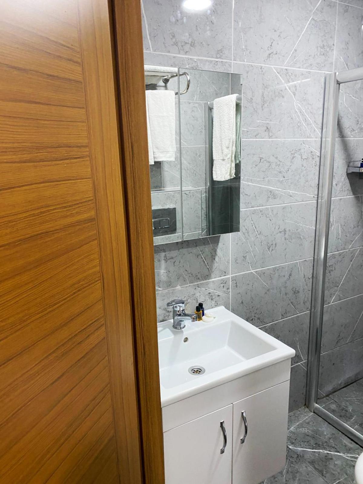Kaifa Hotel Истанбул Екстериор снимка